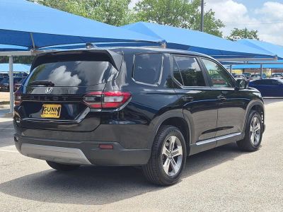 2024 Honda Pilot — rear three-quarter view