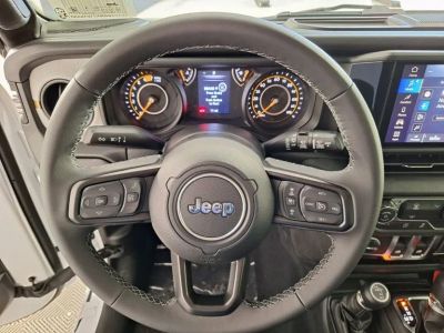 2026 Jeep Wrangler — photo 13 view