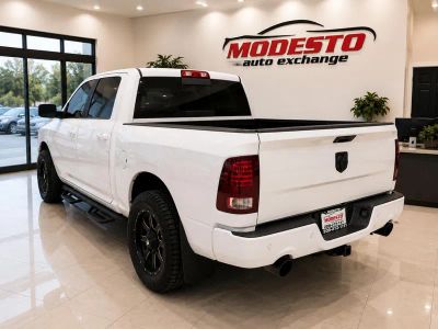 2015 RAM 1500 — engine compartment view
