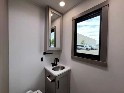 2027 Entegra VISION XL — photo 17 view