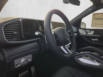 2026 Mercedes-Benz GLS 450 - Photo 3