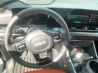 2026 Kia Carnival - Photo 15