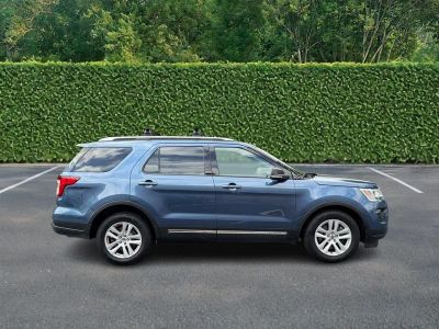 2019 Ford Explorer — side profile view