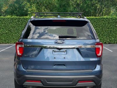 2019 Ford Explorer — detail view