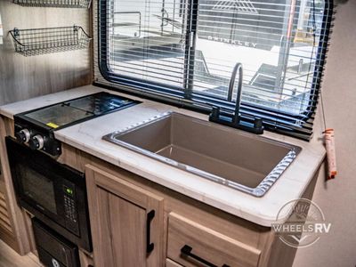 2025 Keystone RV Coleman - Photo 17