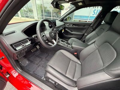 2026 Honda Civic Hybrid - Photo 13