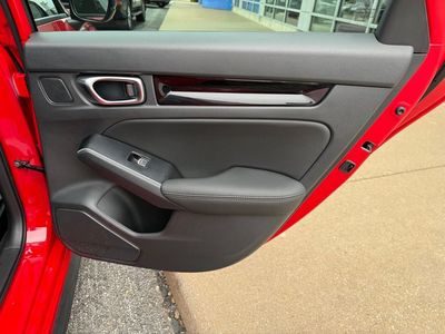 2026 Honda Civic Hybrid - Photo 38