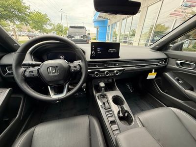 2026 Honda Civic Hybrid - Photo 17