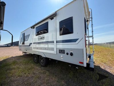 2024 Lance Lance Travel Trailers - Photo 4