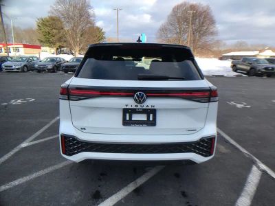 2025 Volkswagen Tiguan SE R-Line Black - Photo 14