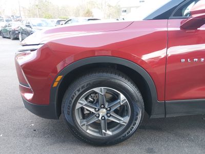 2025 Chevrolet Blazer - Photo 10