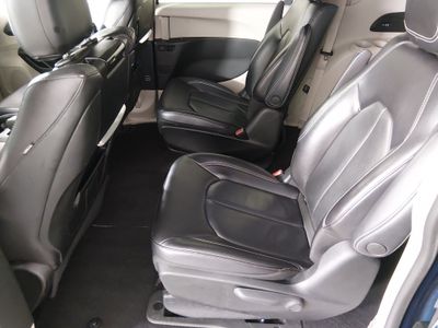 2022 Chrysler Pacifica - Photo 22