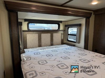 2019 Grand Design Solitude - Photo 19
