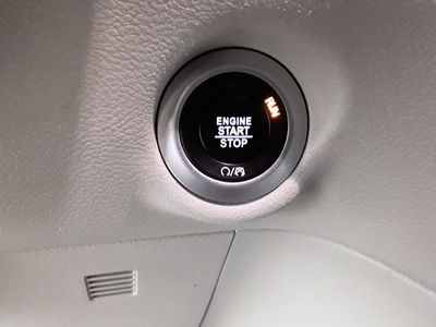 2023 Chrysler Pacifica — photo 29 view
