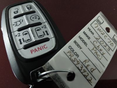 2023 Chrysler Pacifica — photo 15 view
