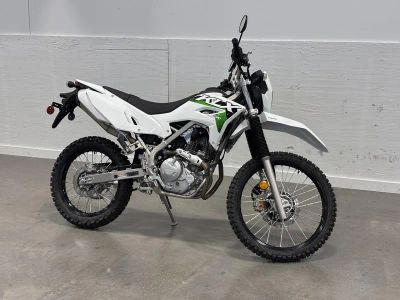 2026 Kawasaki KLX230 S - Photo 3