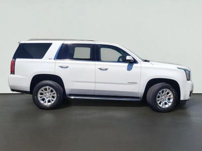 2018 GMC YUKON — rear three-quarter view