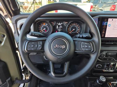 2026 Jeep Wrangler — photo 16 view