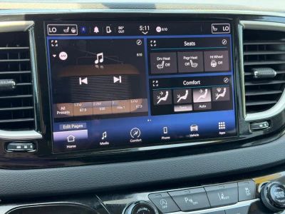 2023 Chrysler Pacifica - Photo 39