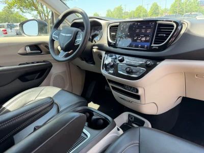 2023 Chrysler Pacifica - Photo 21