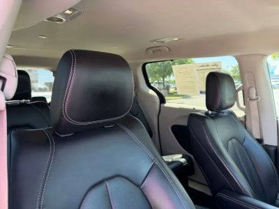 2023 Chrysler Pacifica - Photo 25