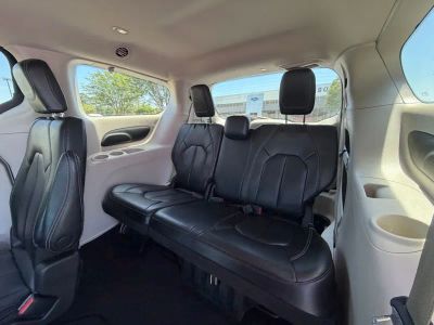 2023 Chrysler Pacifica - Photo 30