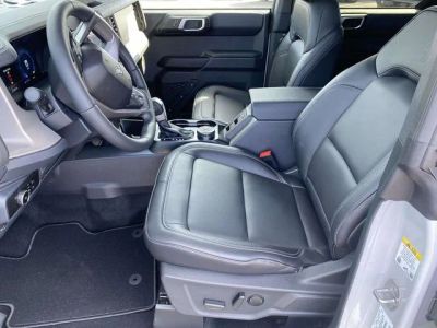 2026 Ford Bronco — photo 12 view