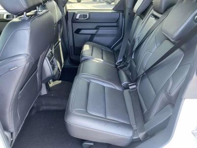 2026 Ford Bronco — photo 11 view