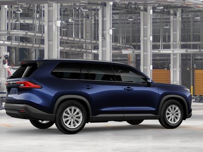 2026 Toyota Grand Highlander Hybrid — photo 11 view