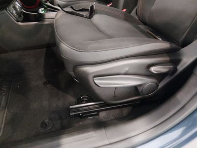 2023 Jeep Renegade - Photo 13