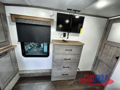 2023 Dutchmen RV Yukon - Photo 49