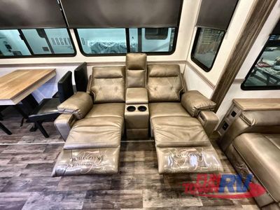 2023 Dutchmen RV Yukon - Photo 28