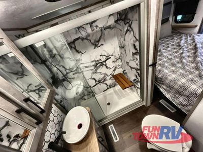 2023 Dutchmen RV Yukon - Photo 40
