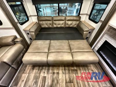 2023 Dutchmen RV Yukon - Photo 29