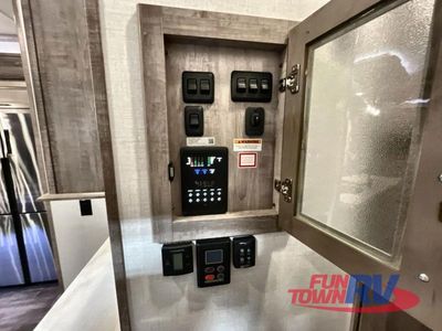 2023 Dutchmen RV Yukon - Photo 38