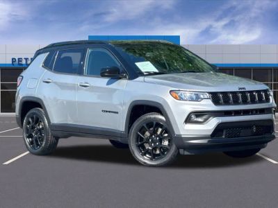 2023 Jeep Compass — side profile view
