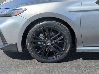 2025 Toyota Camry - Photo 7