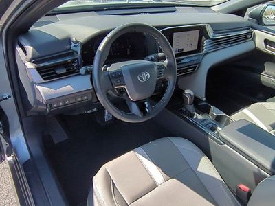 2025 Toyota Camry - Photo 9