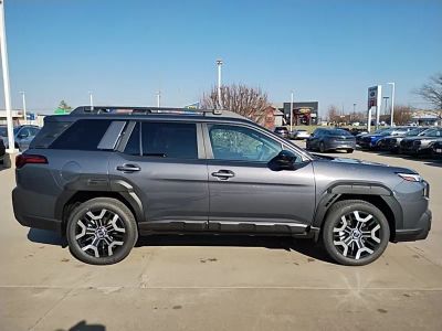 2026 Subaru Outback — photo 7 view