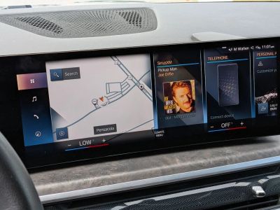 2023 BMW X7 — photo 18 view