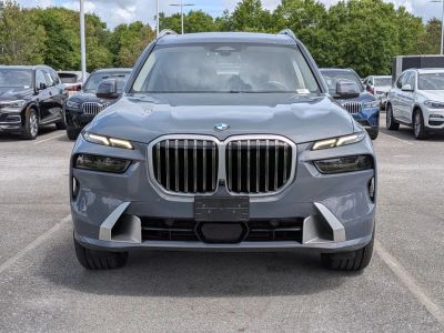 2023 BMW X7 — photo 8 view