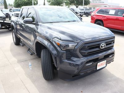 2025 Toyota Tacoma 4WD - Photo 2