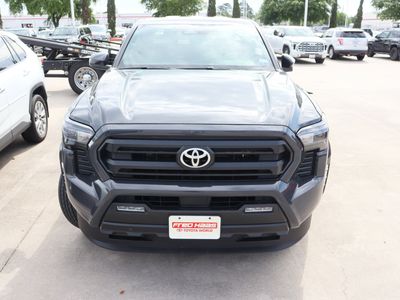 2025 Toyota Tacoma 4WD - Photo 4