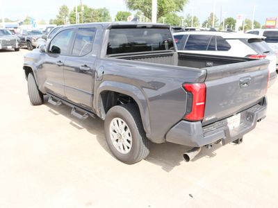 2025 Toyota Tacoma 4WD - Photo 7