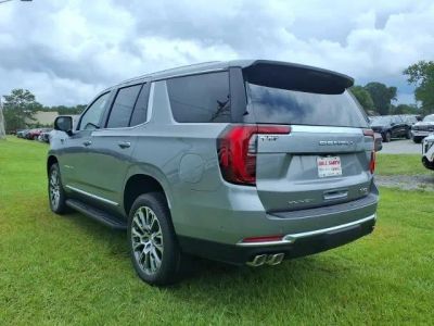 2026 GMC Yukon — detail view
