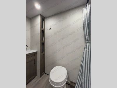 2026 Grand Design Transcend One - Photo 8