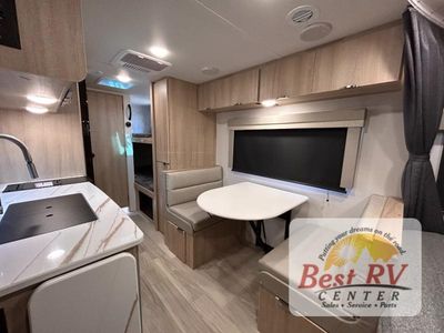 2025 Winnebago Industries Towables Micro Minnie - Photo 12