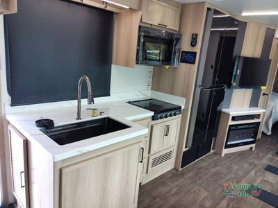 2026 Dynamax Europa S - Photo 15