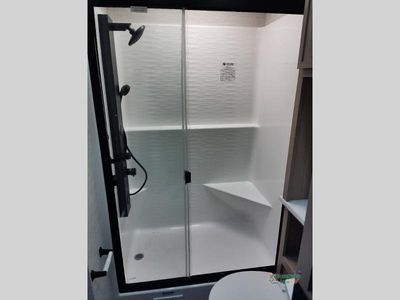 2026 Dynamax Europa S - Photo 29