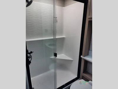 2026 Dynamax Europa S - Photo 27